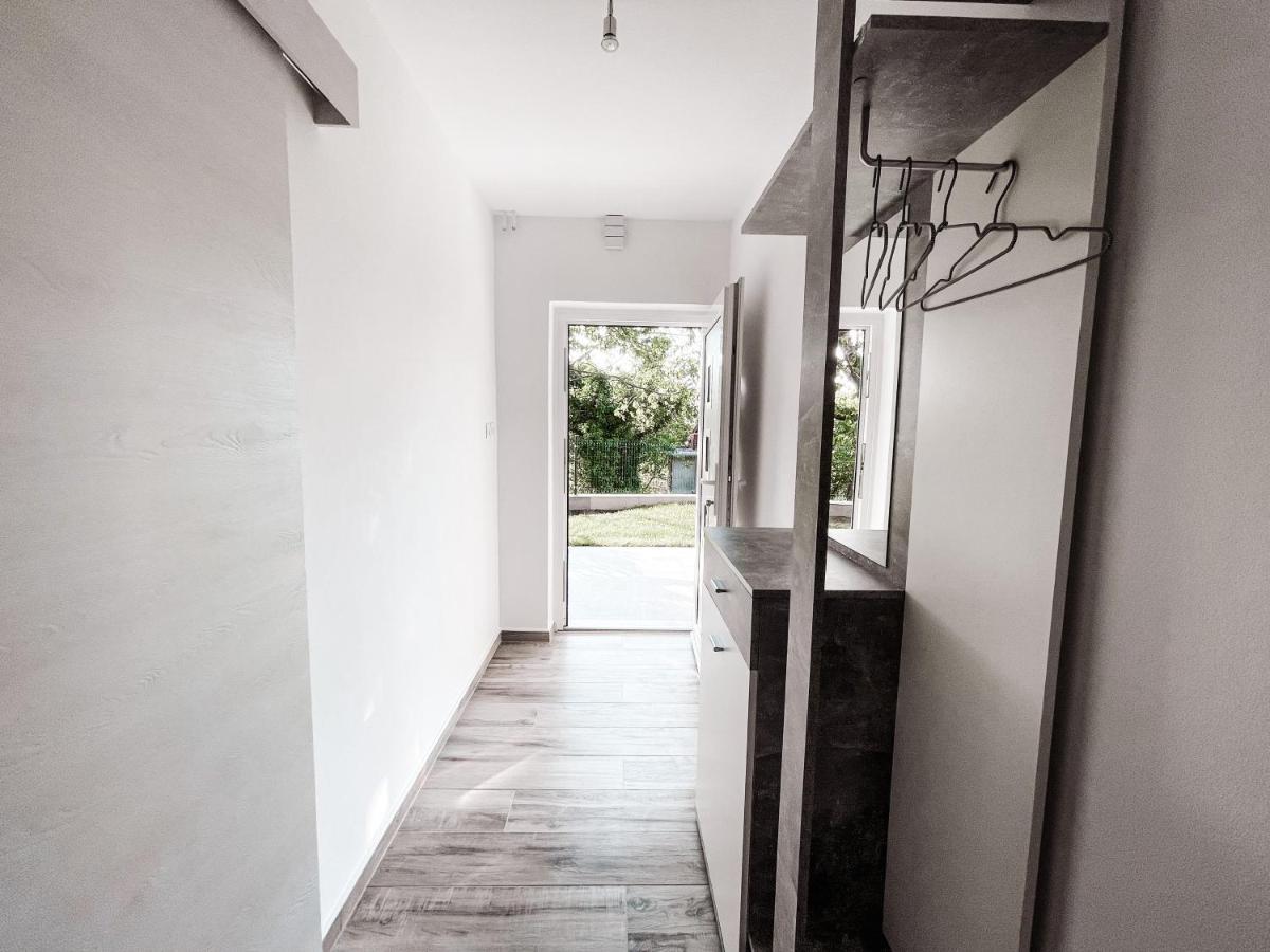 Riad Apartments Premium Zgornje Skofije Kültér fotó