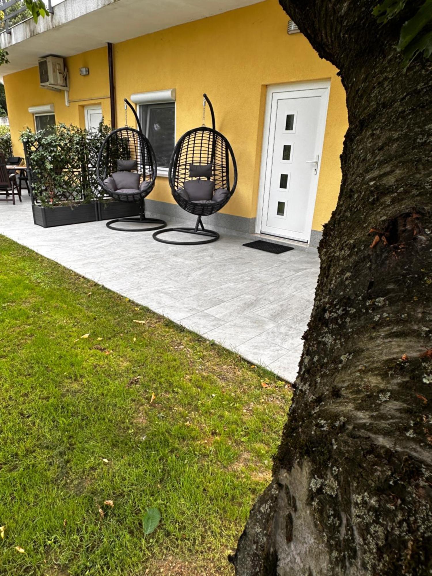 Riad Apartments Premium Zgornje Skofije Kültér fotó