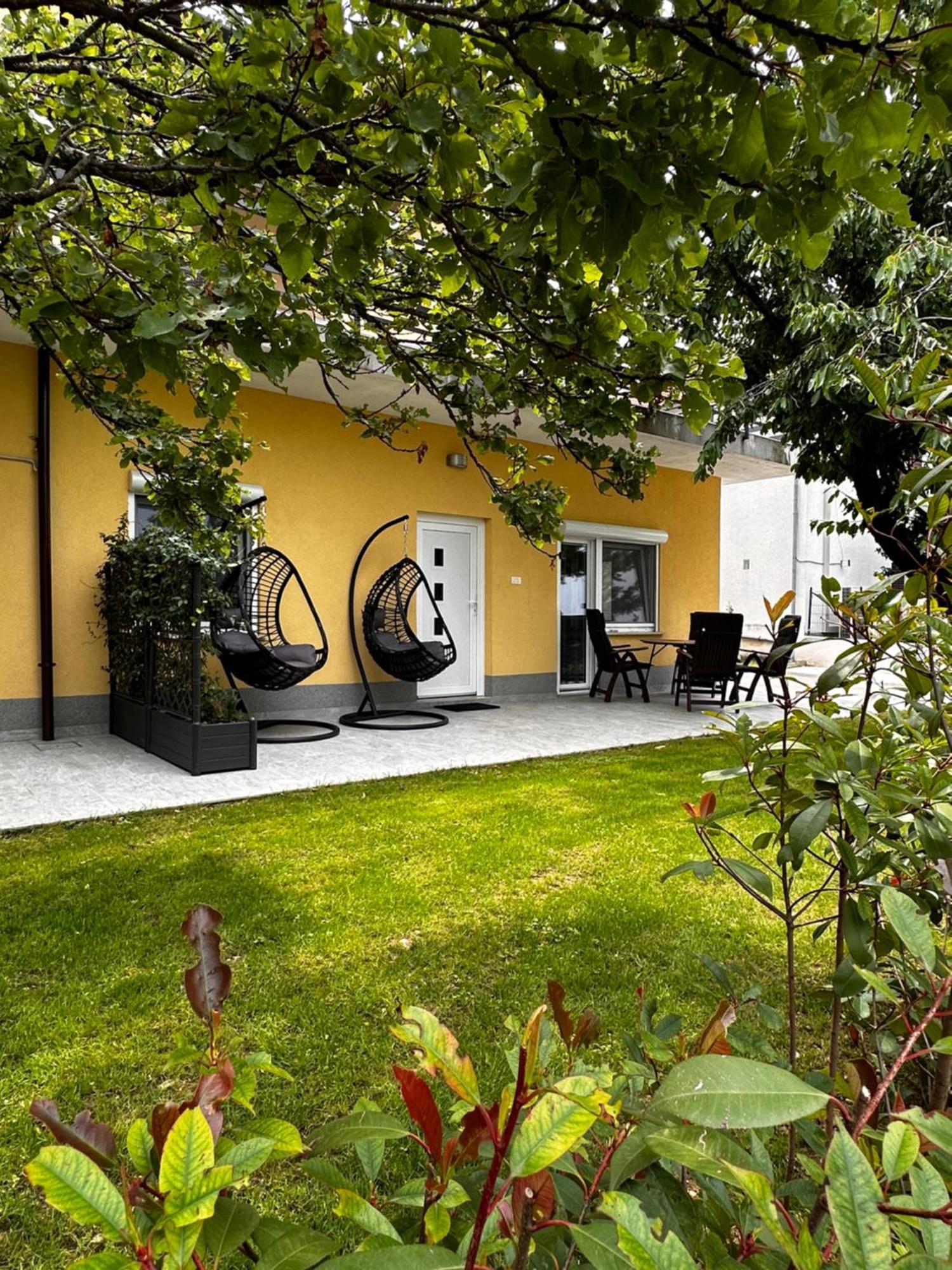 Riad Apartments Premium Zgornje Skofije Kültér fotó